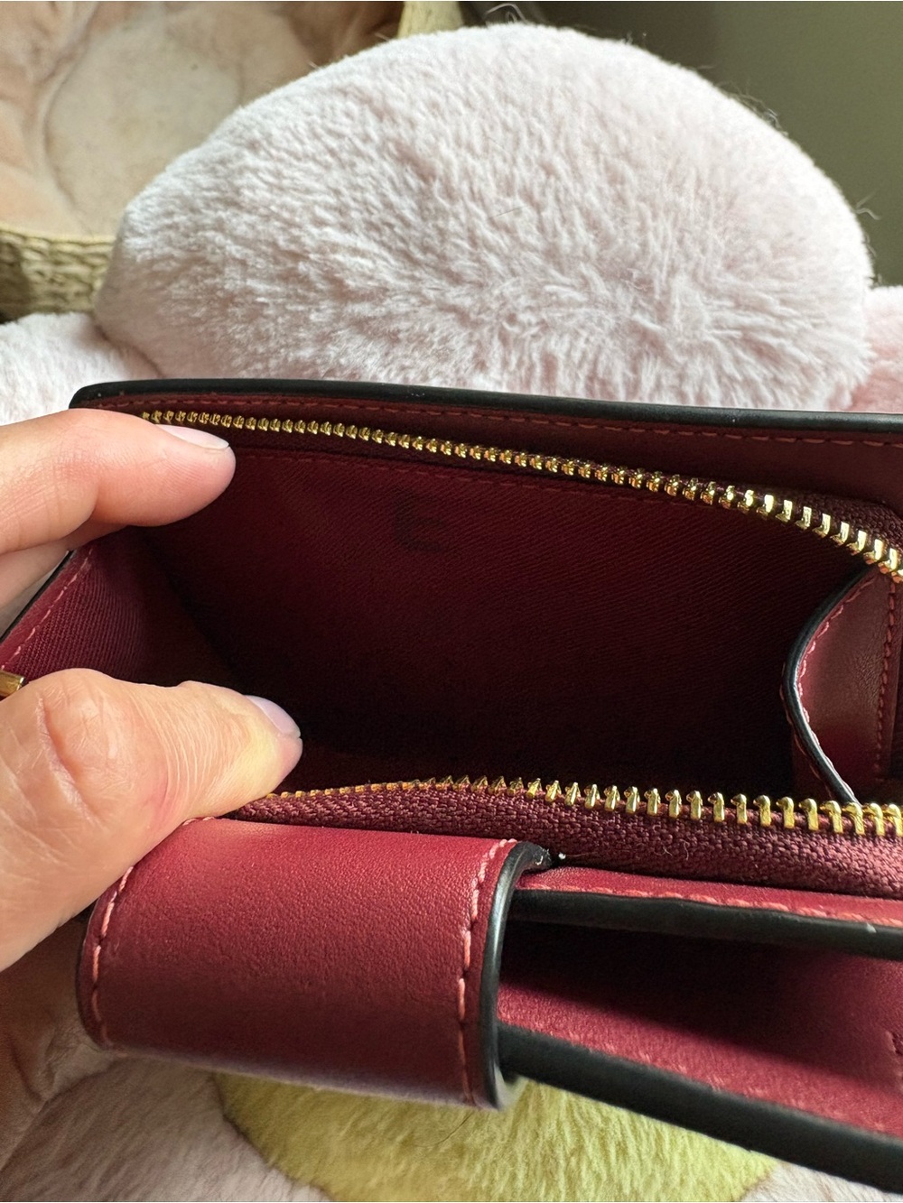 COACH Medium Corner Zip Wallet, Burgundy, Floral - Picture 9 of 9